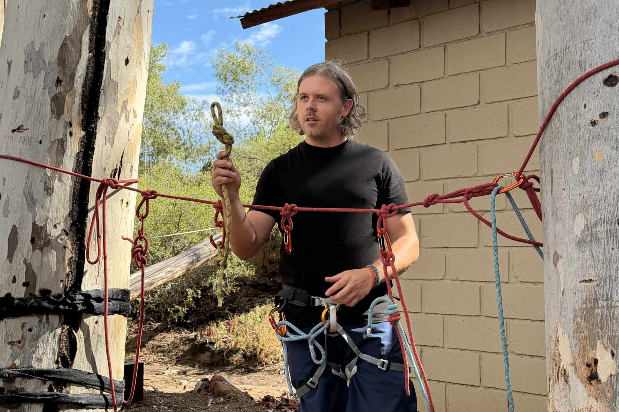 Burghen teaching knots