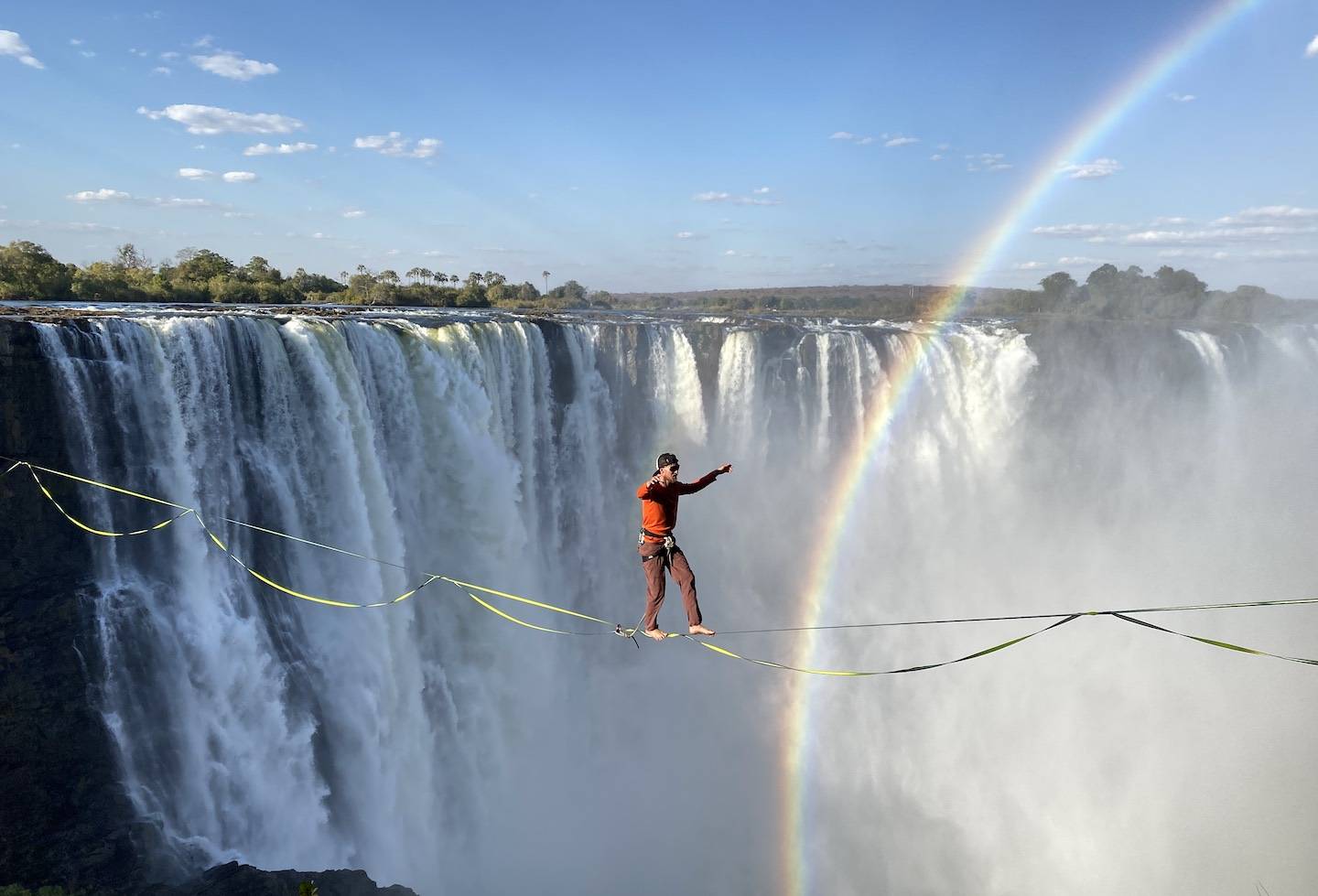 Lukas Irmler highlining across Victoria Falls